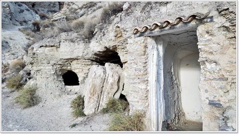 Arguedas - Cuevas - Höhlenwohnungen - Spanien