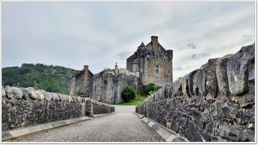 Eliane Donan Castle - Schottland - Higlander