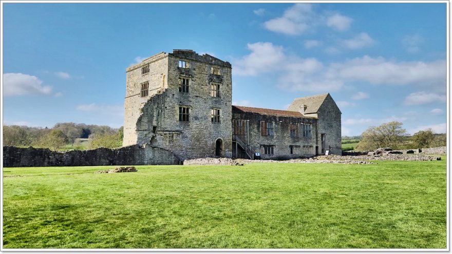 Helmsley - England - Hemsley Castle - English Heritage