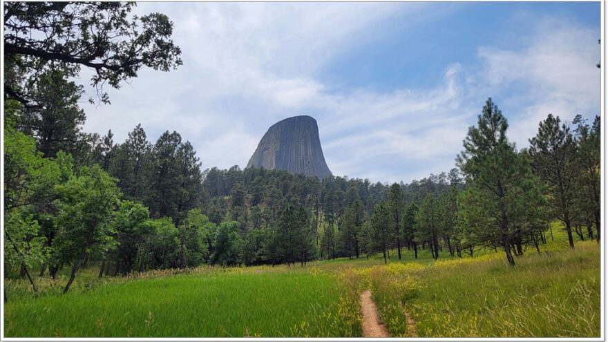Devils Tower - Wyoming - National Monument - USA