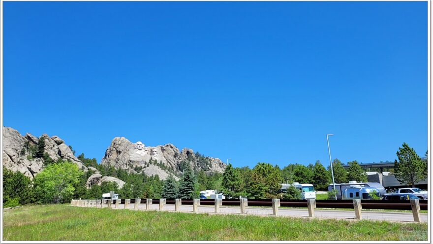 Mount Rushmore - South Dakota - 4 Presidents - united states of america