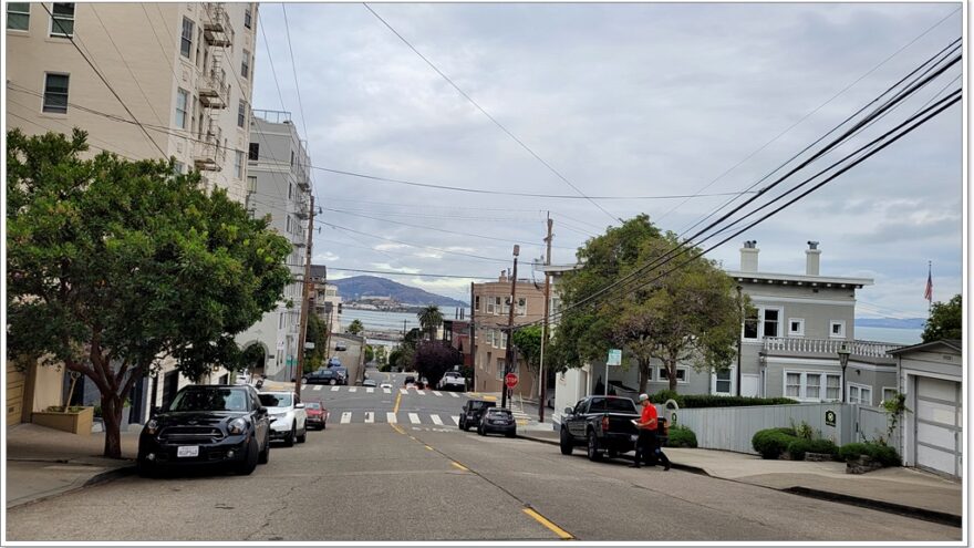 Lombard Street - San Francisco - USA