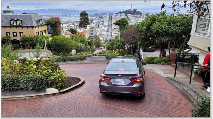 Lombard Street - San Francisco - USA