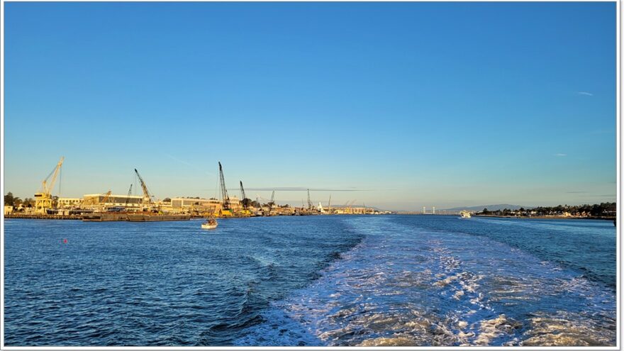 San Francisco Bay Ferry - USA