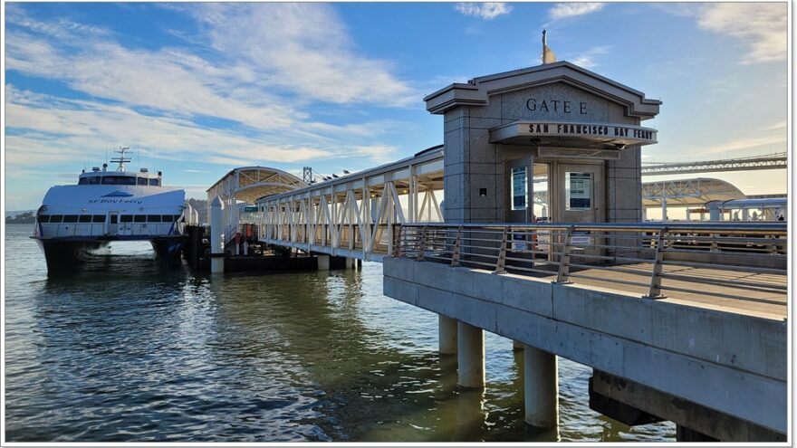 San Francisco Bay Ferry - USA