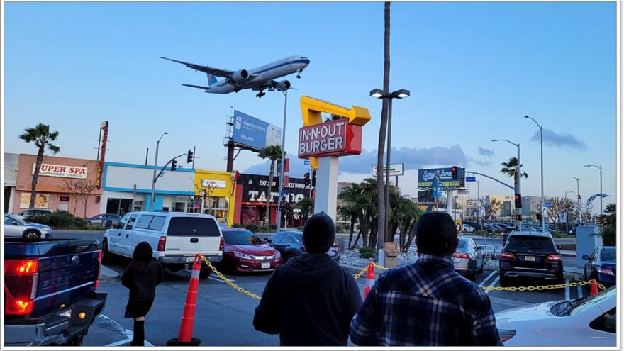 Los Angeles - USA - California - In N Outburger - Plainspotting